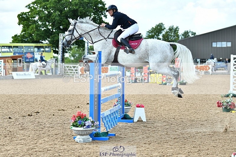 230729A-164315-07556 - Cls 18 National 1.30m