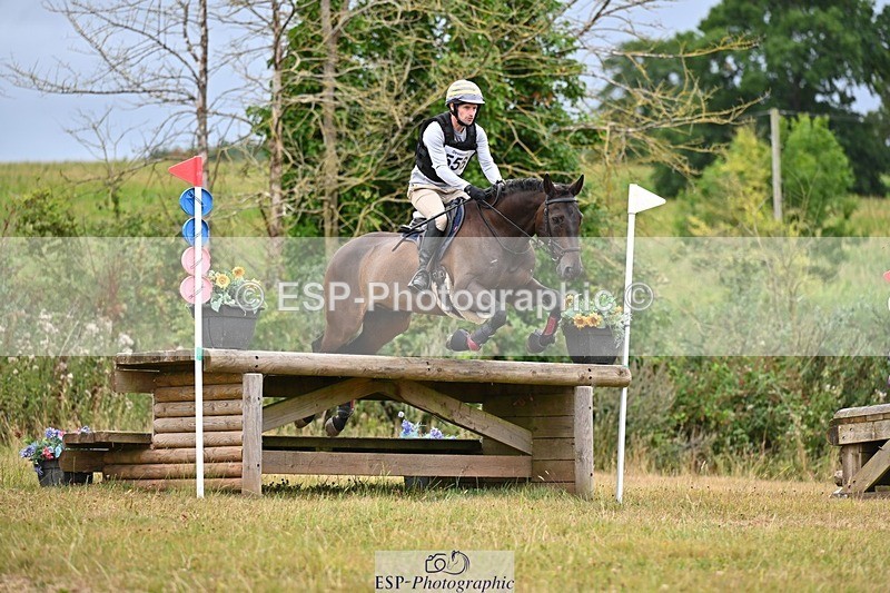 250803A-124258-13475 - M-556-Alex.Jupp-CARRY.ON.REGARDLESS