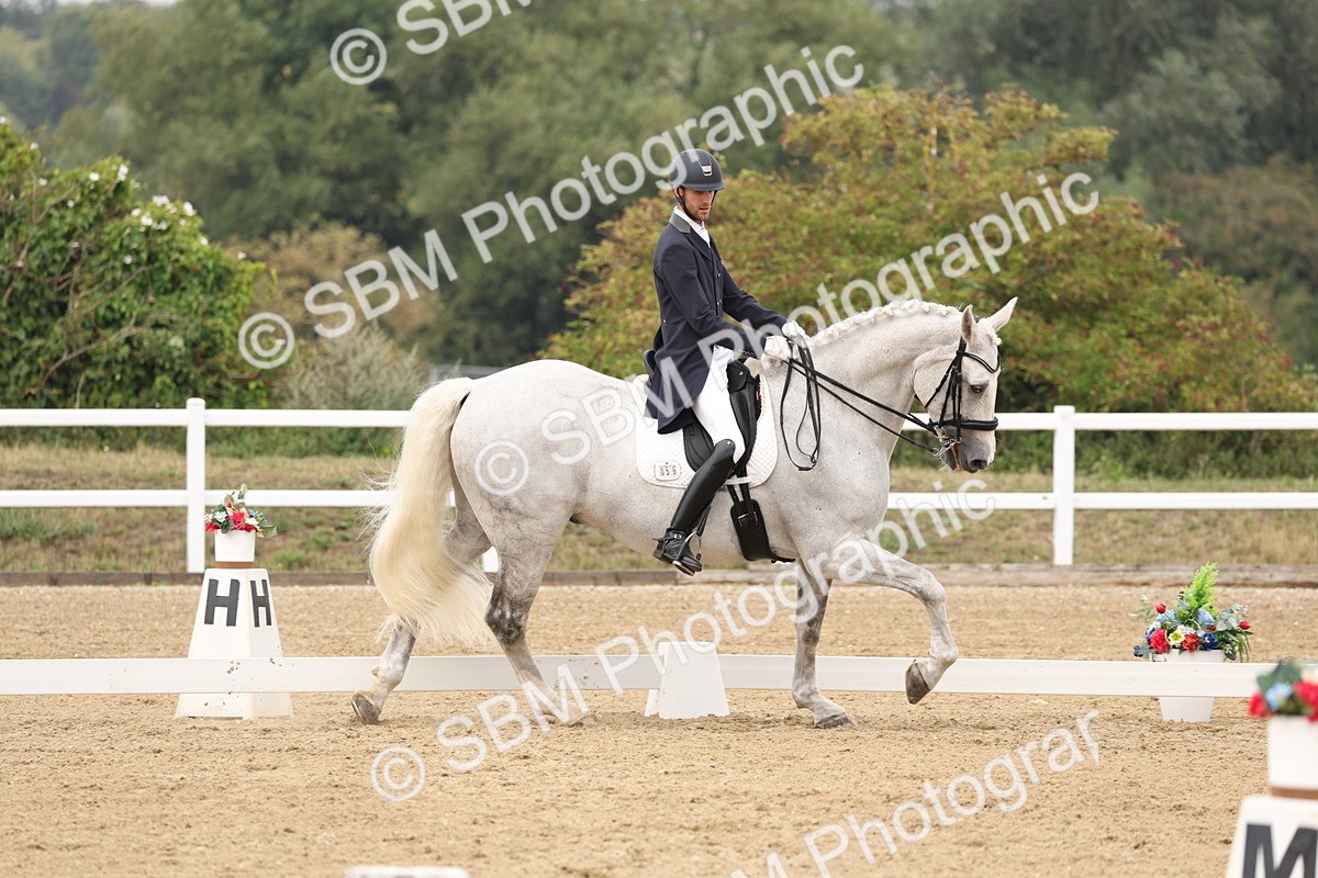 SBM_008190 - Class 10 - FEI INT I - 16.10-16.50