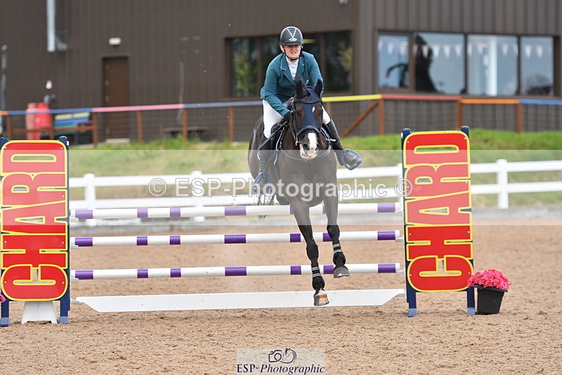 240727A-154201-06285 - Cls 24 1.05m Amateur Qualifier