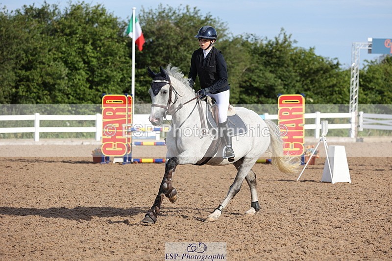 240629A-075457-02309 - Cls 16 British Novice and 80cm Open