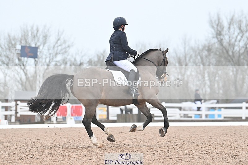 240217A-100044-00515 - 205-Emma.Murch-Gwynfaes.Gethin