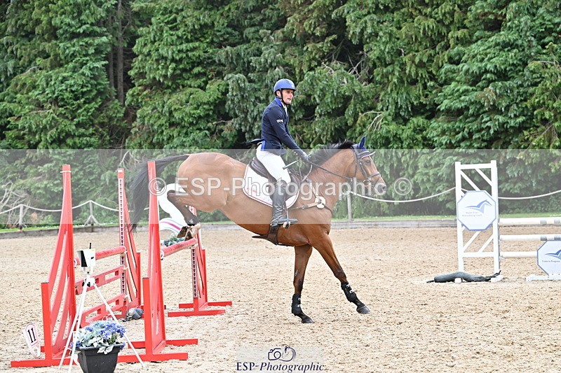 250613A-134722-01707 - Cls 12 95cm Amateur Quali