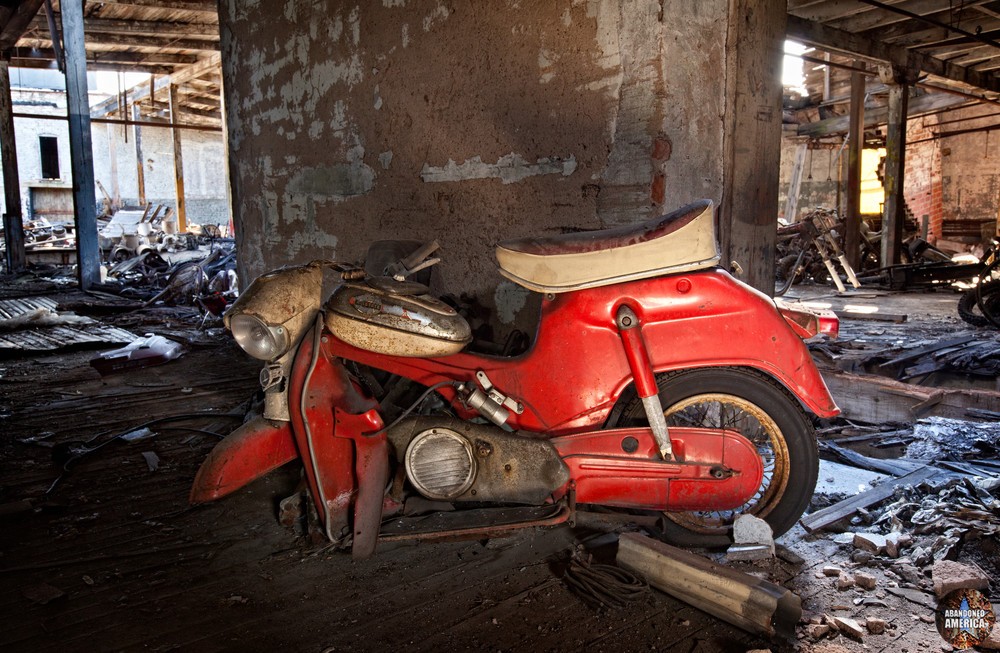 Kohl's Motorcycle Graveyard (Lockport, NY) | Little Red - Kohl's Cycle Sales
