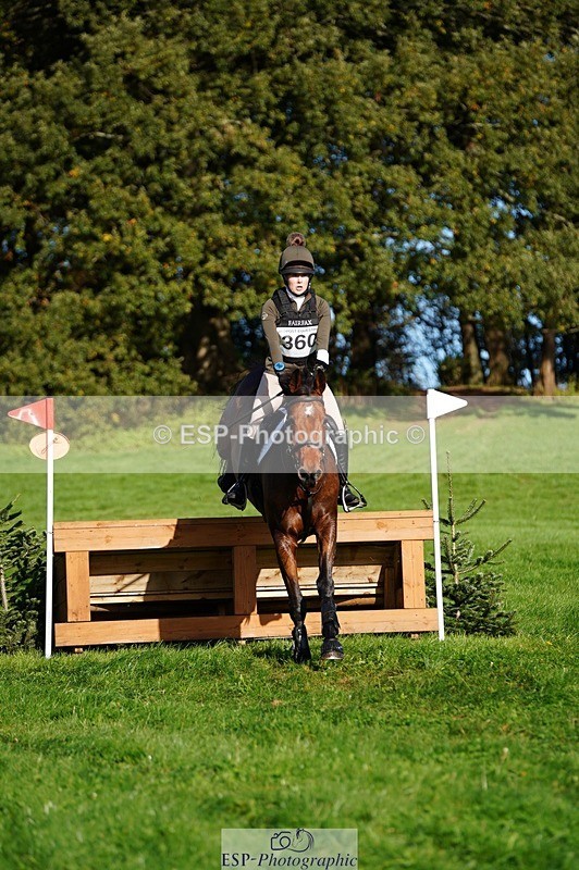 241026-105246-12009 - 360-Annalise.Olson-ROSS.DUFF.REILLY