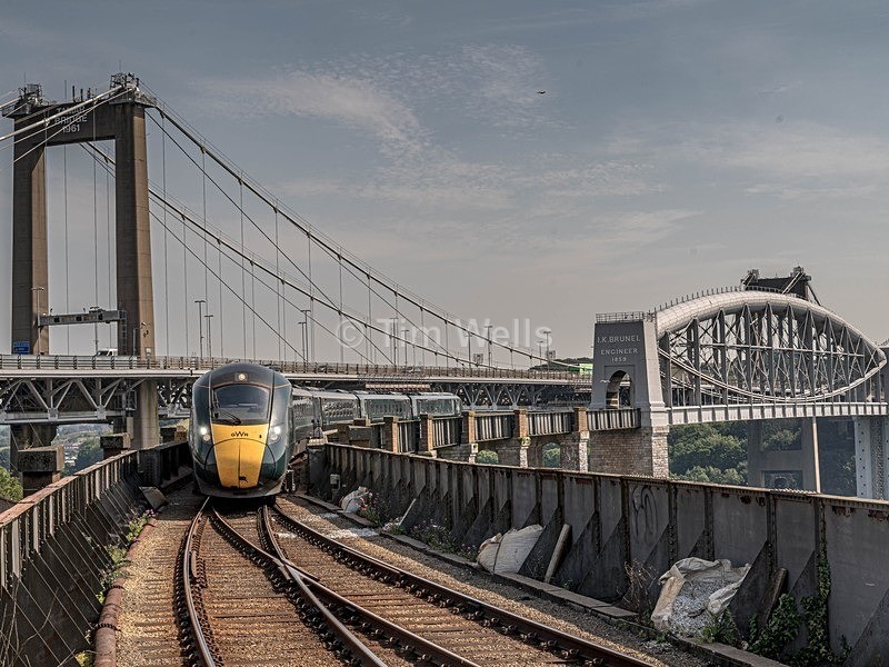 047 HST - All photos