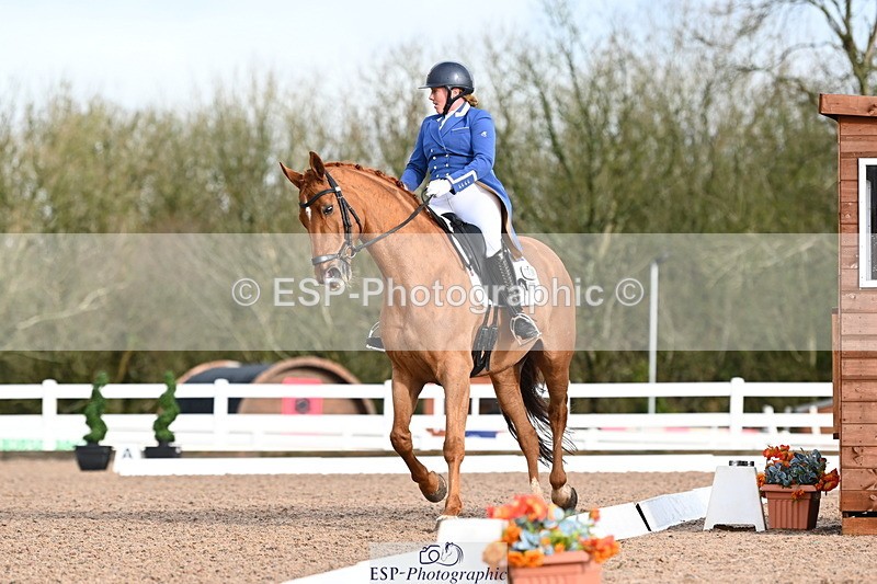 240218A-101407-05907 - 139-amanda.petts-Lukien.von.Tespe