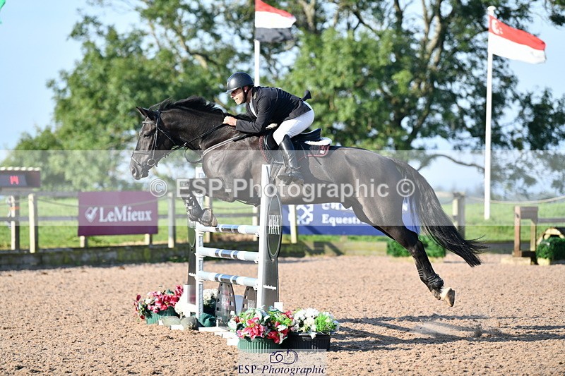 240915A-090247-08655 - Cls 25 Snr 1.20m Open