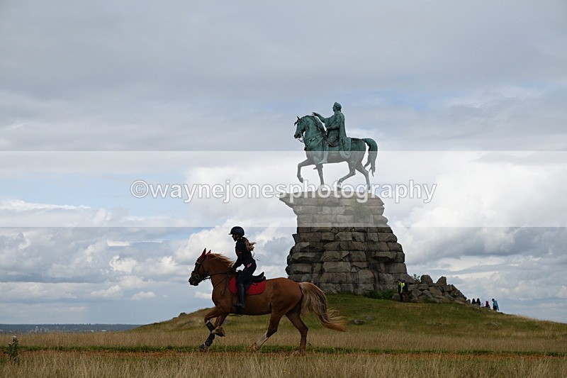DSC_9238 - Time at Statue 14:33 to 15:10