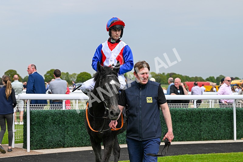 060524-Race 1-Call Me Harswell-5706 - Race 1