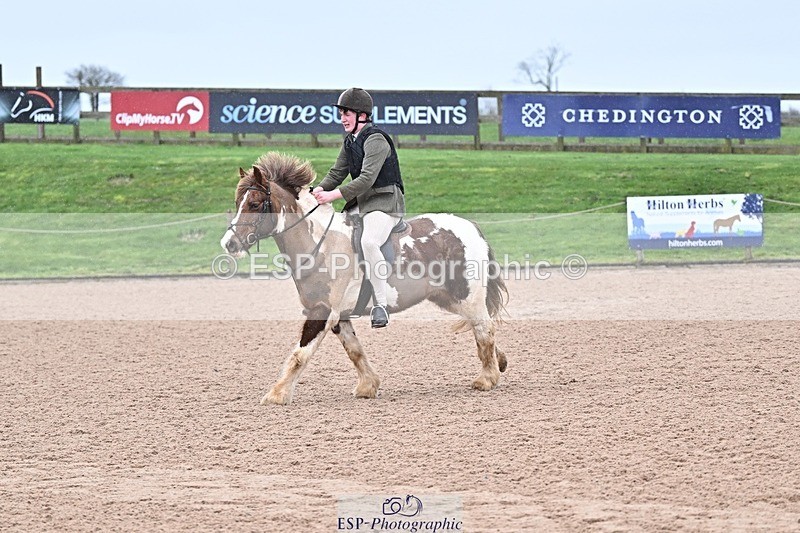 260220-102942-00560 - Cls 8-10 Clear Round and 60cm Club