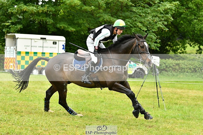 250524A-095728-08628 - A-012-Archie.Tulloch-ZIPPED.UP