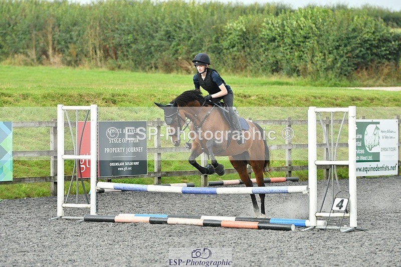 230817-091546-00111 - Theo's 1st Group - Arena