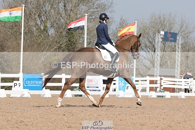 250404-112324-04945 - 093+097-Jennifer.Charleston+Gijs.Van.Vooren