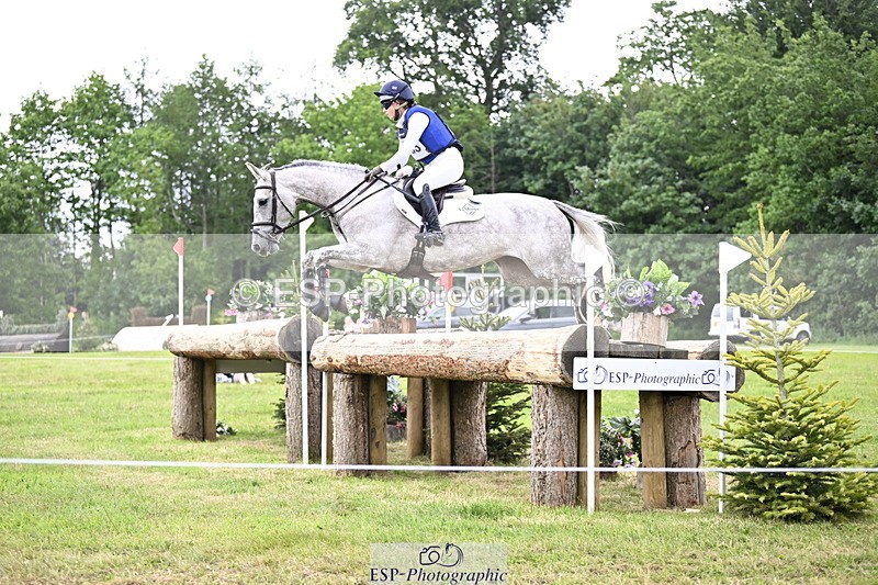 250524A-154652-14075 - C-253-Kirsty.Chabert-GLOBAL.EMPRESS