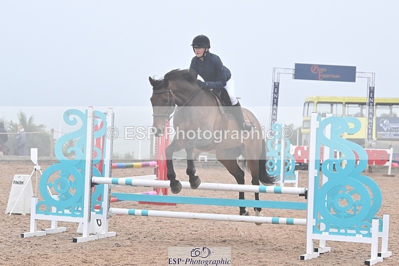 240813-193110-00948 - Classes 7 A&B 90cm