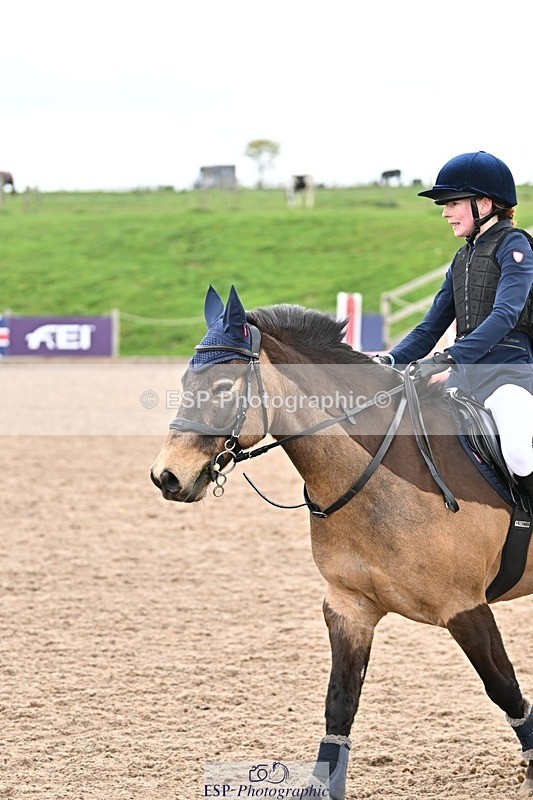 250414-103655-00166 - 80cm Round 1