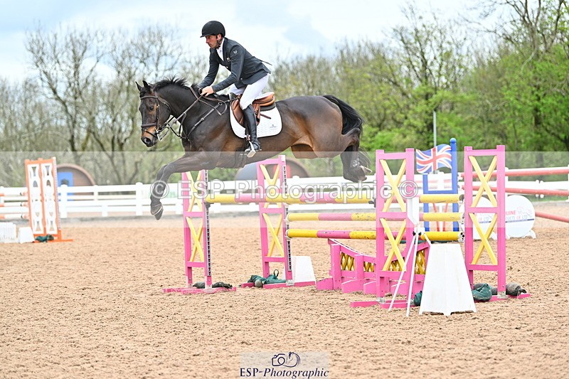 240501A-150241-01190 - Cls 8 Snr Foxhunter and 1.20m Open