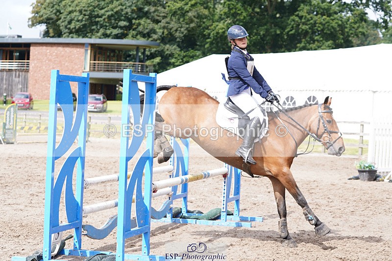 240824X-123528-24150 - 80cm Round 1 12.00 to 13.00