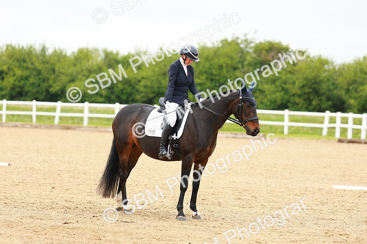 SBM_005090 - Class 15 - Novice 5