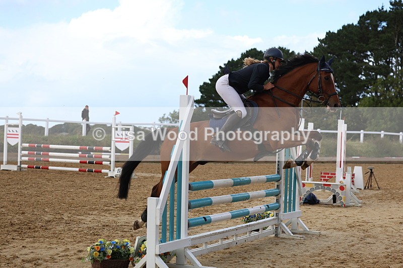 3E7A9580 - Class 10: Senior 95cm open