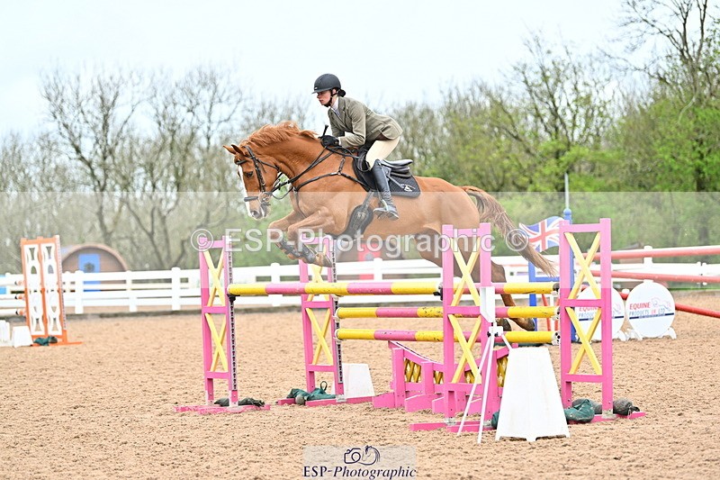 240501A-140353-00942 - Cls 8 Snr Foxhunter and 1.20m Open