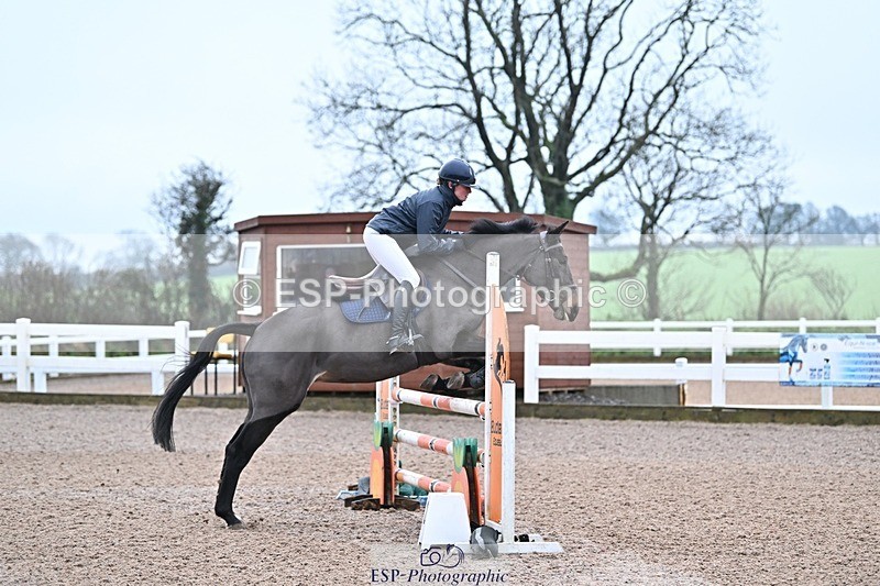 241127-092756-00012 - Cls 01A&B Brit Nov & 90cm Open