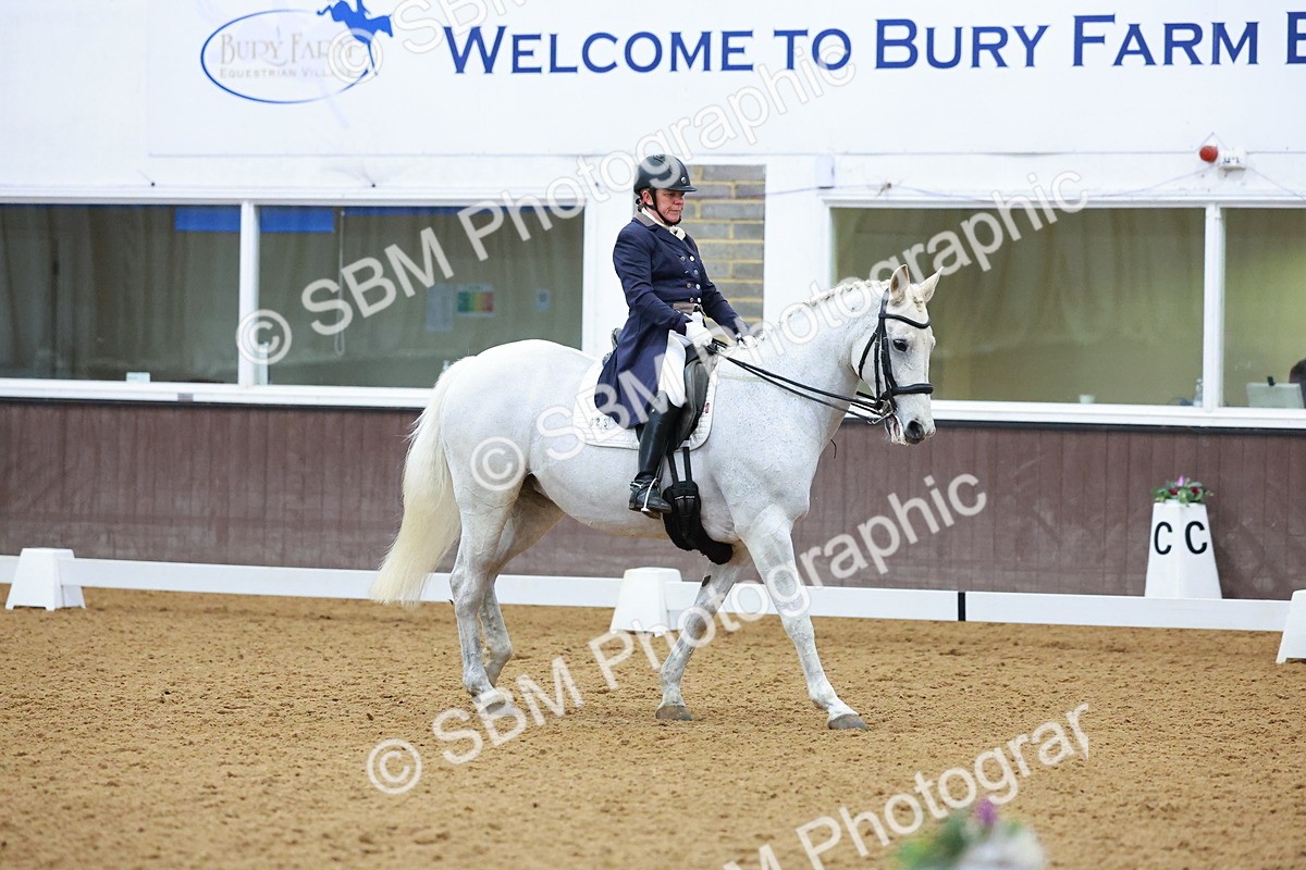 SBM_004499 - Class 17-19- FEI PSG-FEI INT