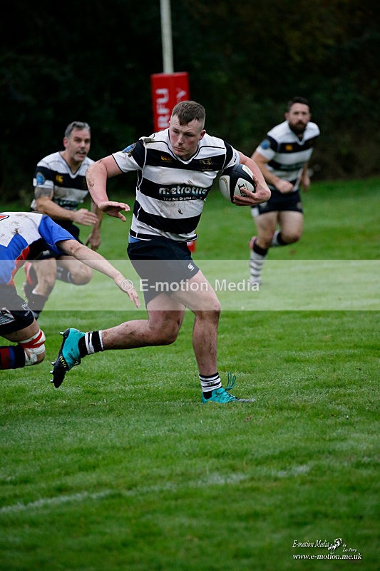 RU 201121 23 - Pewsey Vale RFC v Chippenham III RFC 21/11/2021