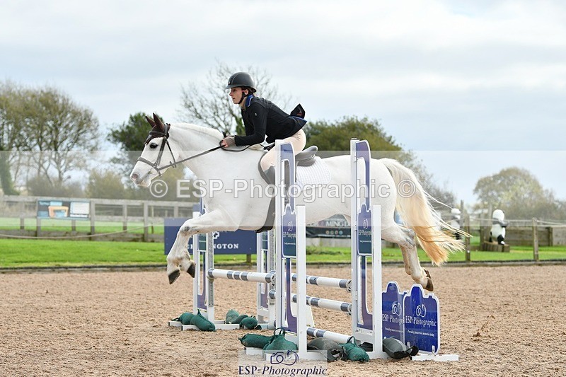 251026-104603-02113 - Cls 21+22 70cm Club and Schools