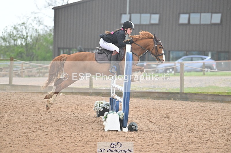 240505A-110843-04762 - Cls 3  Pony Discovery & 90cm Open