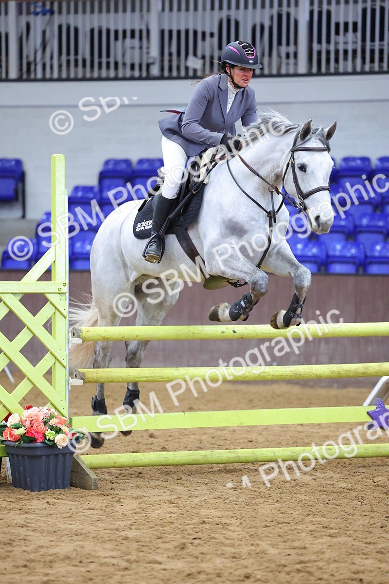 SBM_009580 - Class 20 - Senior British Novice/ 90cm Open - First Round (0.90m)