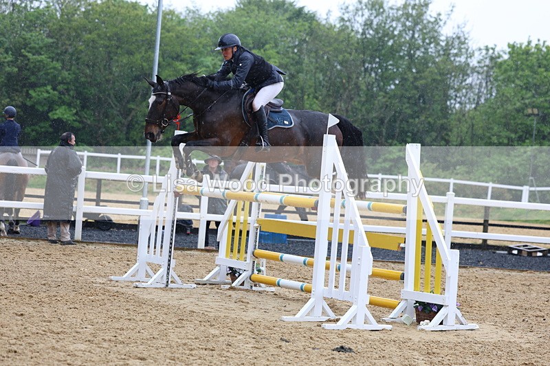 3E7A7458 - Class 8: Senior Foxhunter/1.20 open