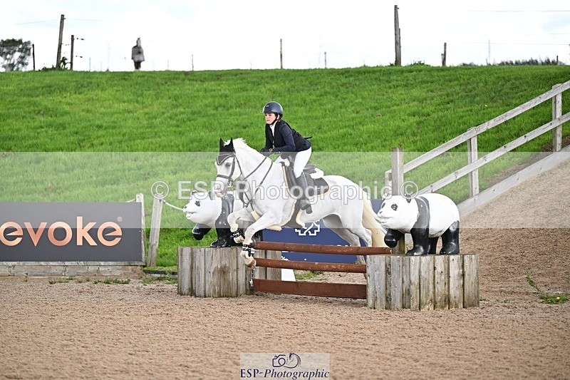 250921-153240-04016 - Cls 21 Pony 90cm Derby