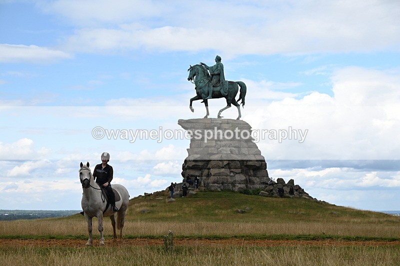 DSC_9650 - Time at Statue 15:11 to 15:58