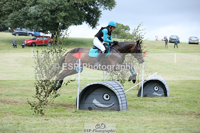 240825X-175811-38453 - 80cm XC 17.30 to End