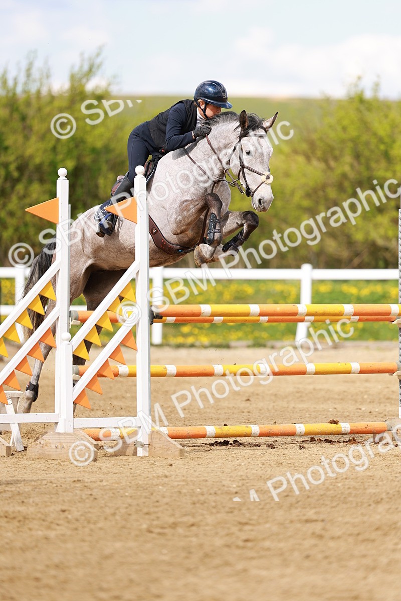 SBM_002287 - Class 4 - Senior Newcomers - 1.10m