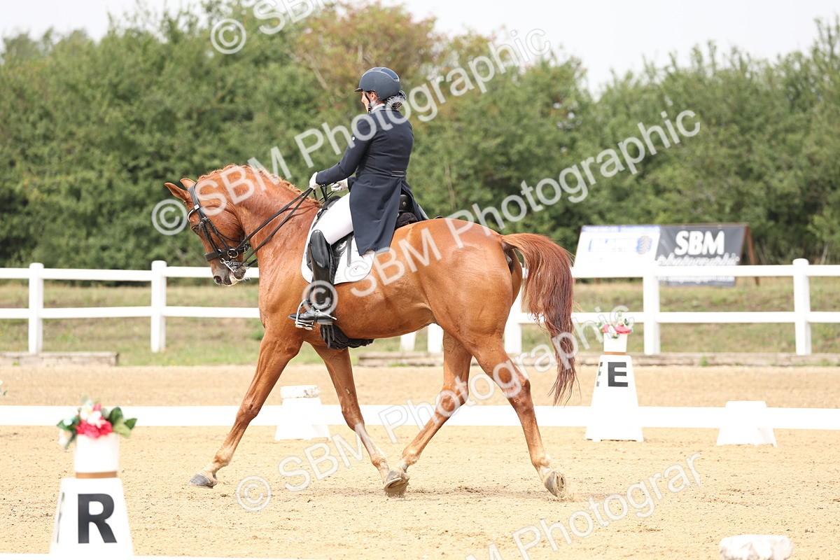 SBM_007040 - Class 9 - FEI INT I - 13.37-14.33