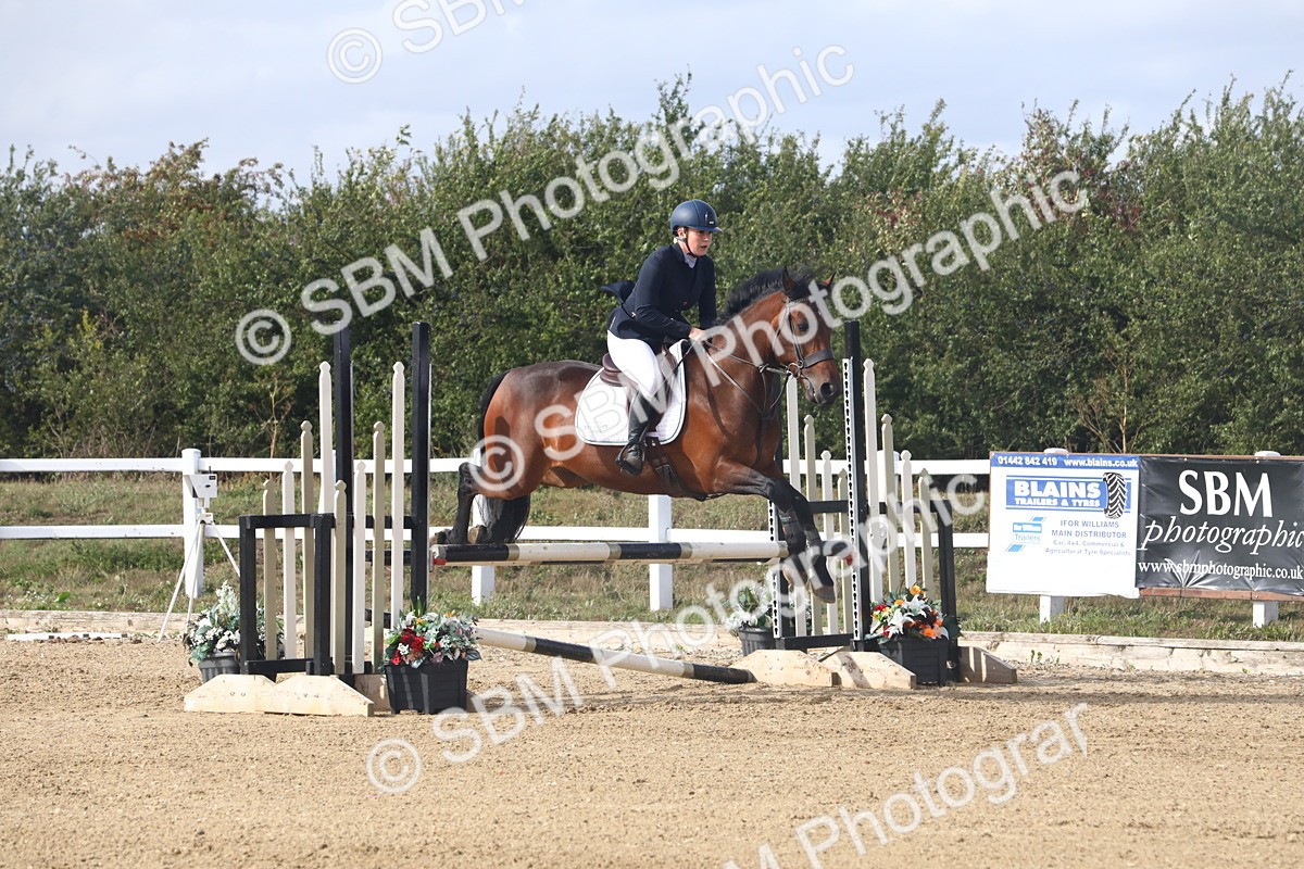 SBM_007947 - Class 12 - 90cm Champs