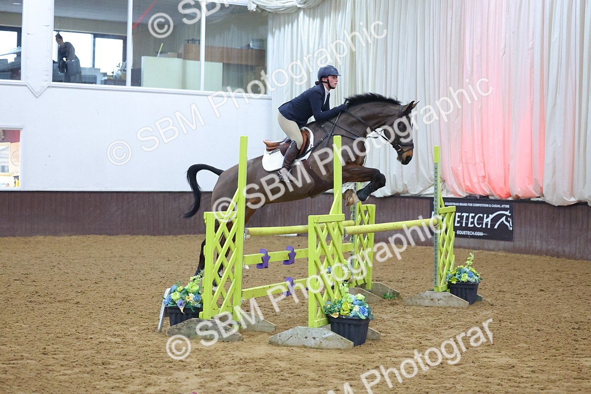 SBM_008930 - Class 22  - Senior Newcomers/ 1.10m Open - First Round (1.10m)