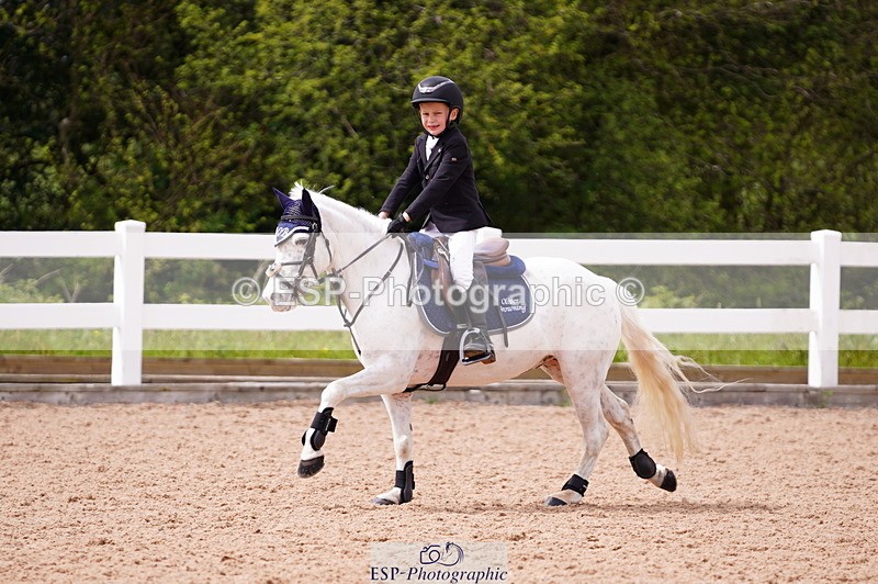 240506A-143756-09567 - Cls 17 Club 60cm