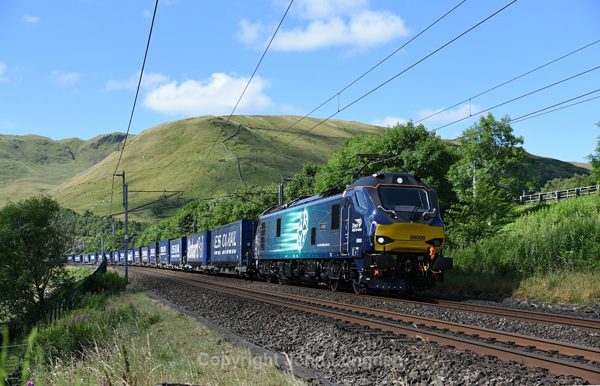 JL - 12.7.17 88008 4S43 Daventry - Mossend, Low Borrowbridge - West Coast Main Line (north to south)