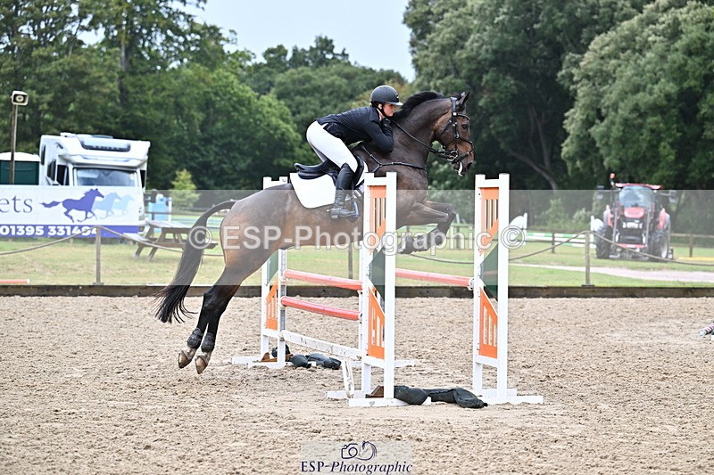 250831A-123953-10395 - Cls 42 Snr 1m Grand Prix