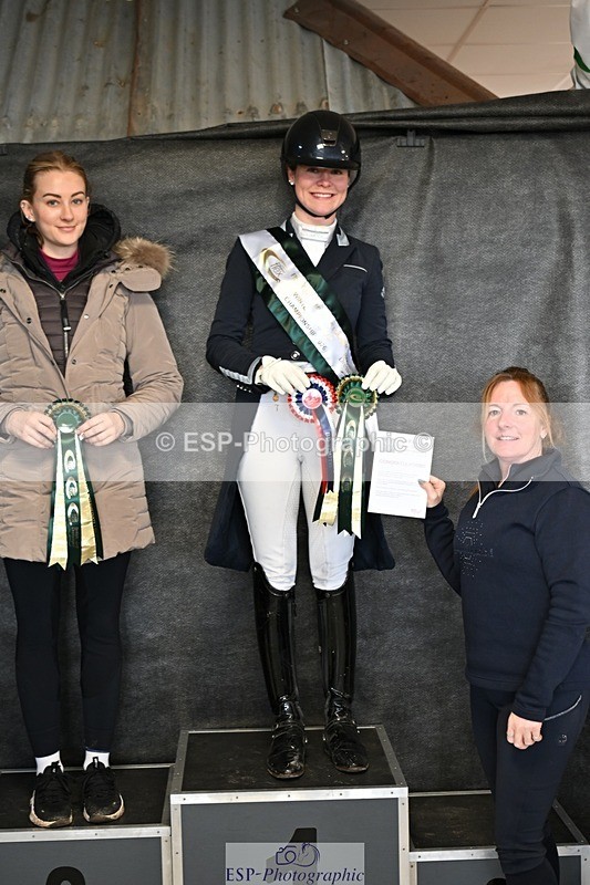 260213-130324-00718 - Cls 7 FEI Inter I Silver Presentations