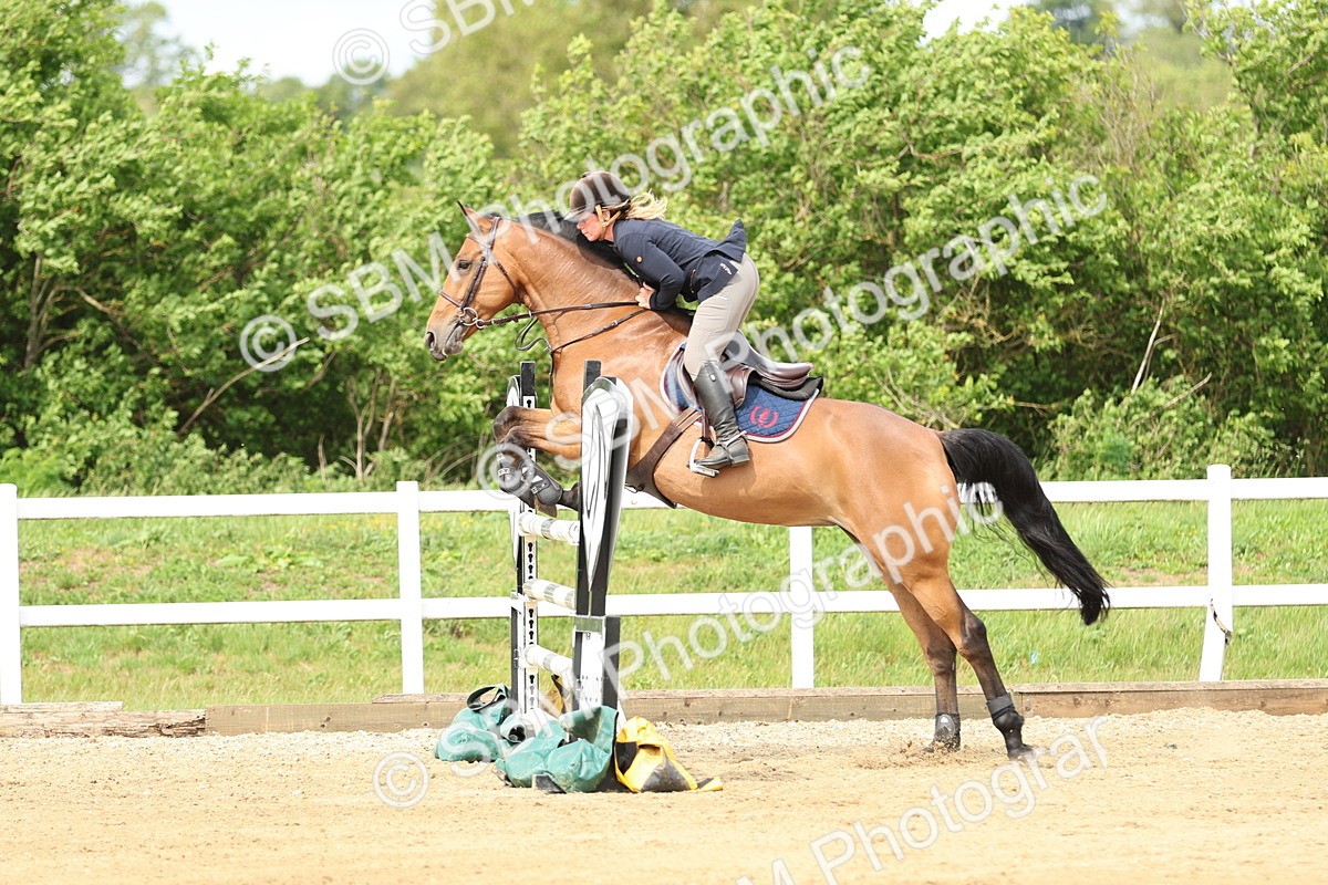 SBM_001369 - Class 5 - Senior Foxhunter - 1.20m