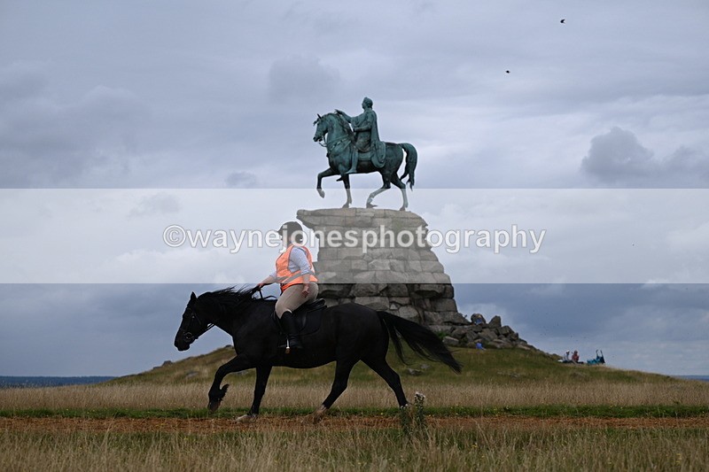 DSC_5557 - Time at Statue 11:46 to 12:16
