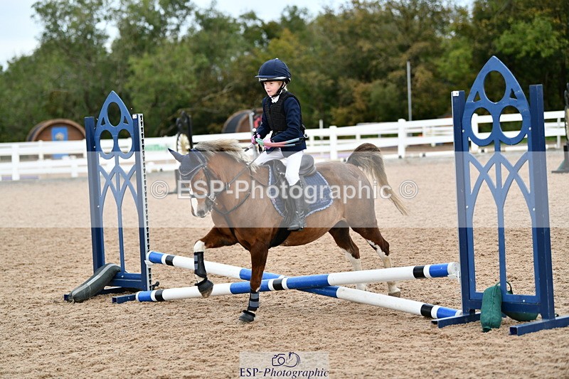 241013B-094204-00247 - Cls 1 Clear Round