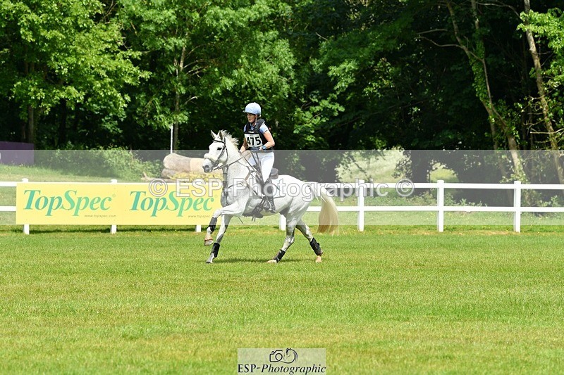 230528-142218-18259 - 475-GLADSTONE_II-Ginny_Thomasen-XC