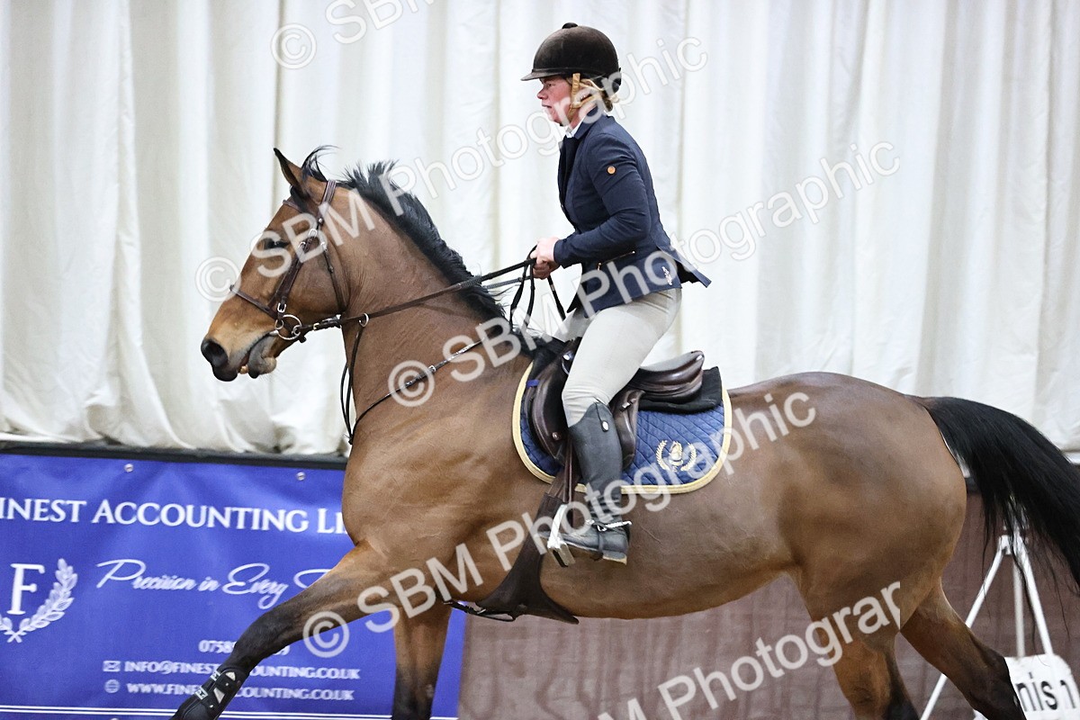 SBM_001460 - Class 4 - Senior Newcomers - 1.10m Open
