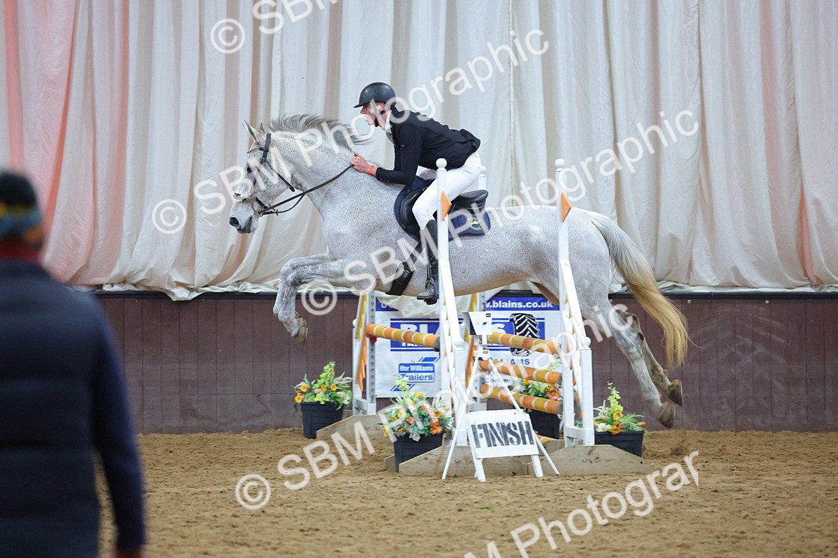 SBM_007404 - Class 19 - Equissage Pulse Senior British Novice/ 90cm Open - First Round (0.90m)